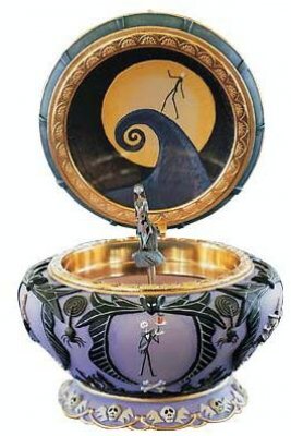 ... Nightmare Before Christmas Musical boxes > Sally musical jewelry box