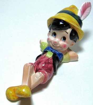 Pinocchio ceramic figure (1960s)