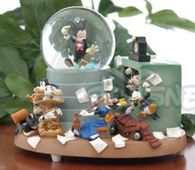 Symphony Hour musical snowglobe