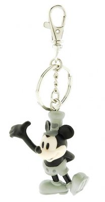 Mickey Mouse as Steamboat Willie keychain