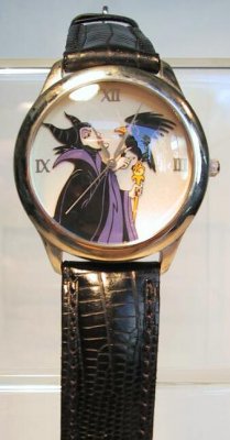 Maleficent with Diablo watch (Fantasma)