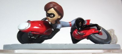Helen Parr / Mrs Incredible on motorbike Disney Pixar PVC figurine (2018)