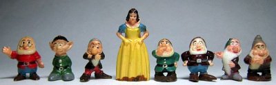 Set of Snow White and the Seven Dwarfs Disneykins miniature figures