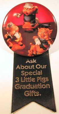 Practical Pig, Fifer Pig, Fiddler Pig button, with ribbon