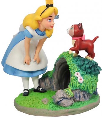 Alice in Wonderland 'Fairytale Moment' Disney sketchbook ornament (2020)