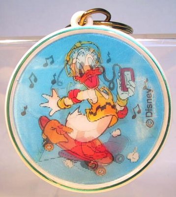 Donald Duck circular lenticular keychain
