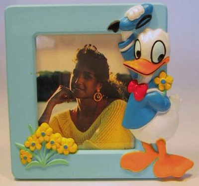 Donald Duck photo frame magnet