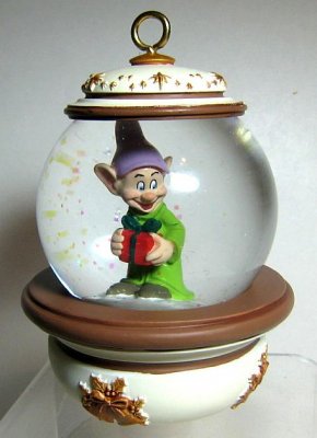 Dopey snowglobe ornament (2010)