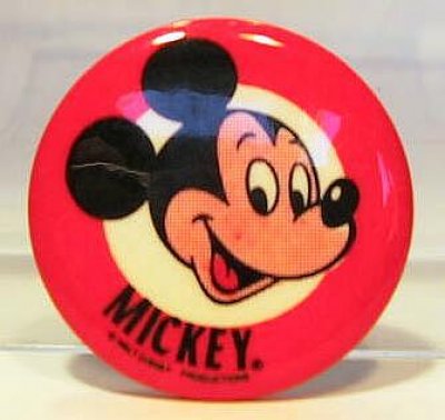 Mickey button (red and white background)