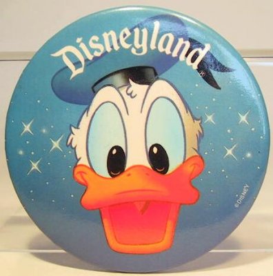 Donald Duck Disneyland button (blue and stars background)
