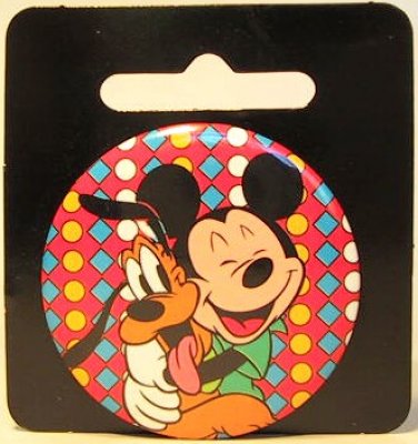 Mickey & Pluto hugging button