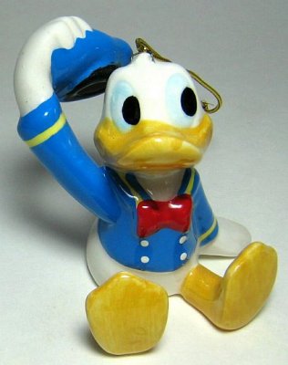 Donald Duck lifting his sailor hat ornament