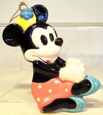 Minnie Mouse outline Disney ornament
