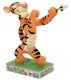 'Bee Boxing' - Tigger fighting bee figurine (Jim Shore Disney Traditions) - 2