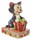 PRE-ORDER: 'Festive Feline' - Figaro with gift Christmas figurine (Jim Shore Disney Traditions) - 1